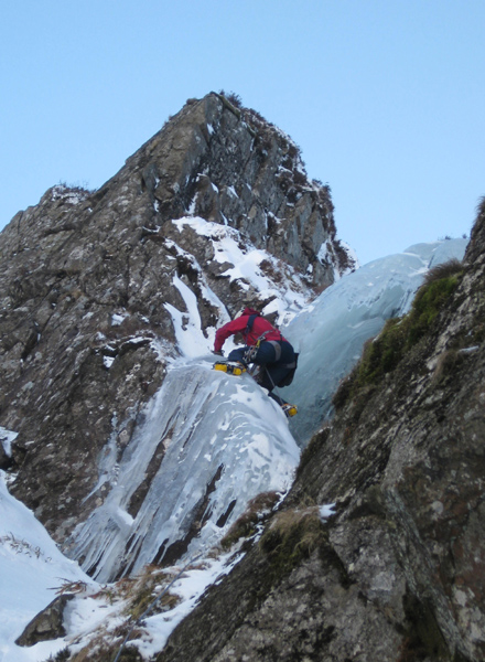 Linda Biggar on the awkward crux of Chippy's Downfall Direct finish, March 2010. James K and Stephen made the first ascent a few weeks earlier - at least like this!