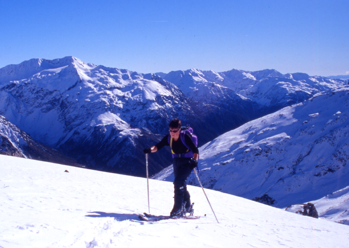 Climbing the wee peak of Blimit above Arthurs pass